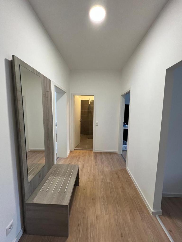 Ast9 Schoene Monteur Wohnung Mit Zwei Schlafzimmern Und Balkon 汉诺威 外观 照片