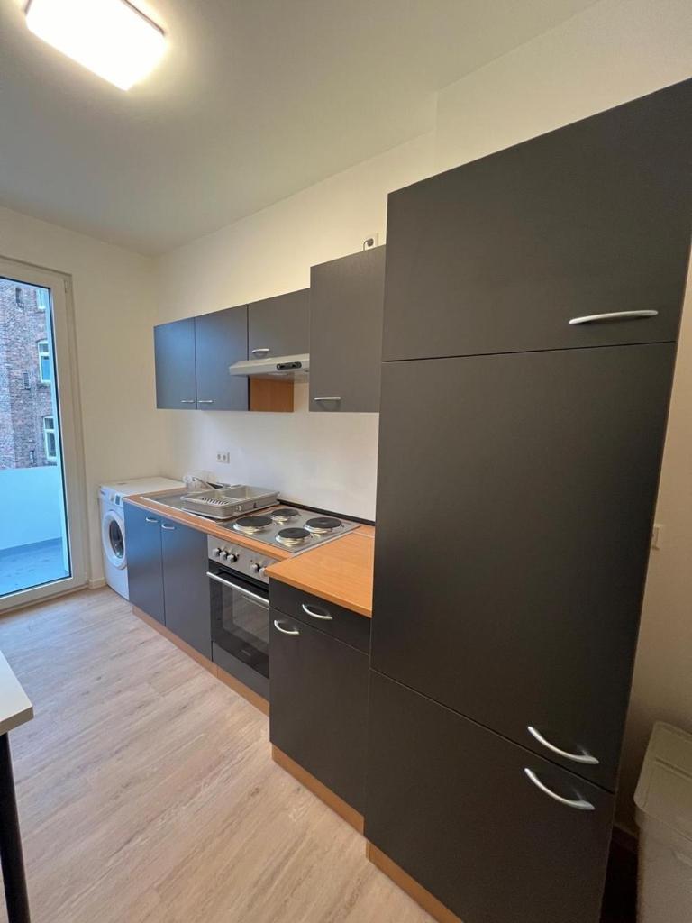 Ast9 Schoene Monteur Wohnung Mit Zwei Schlafzimmern Und Balkon 汉诺威 外观 照片